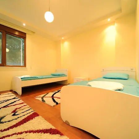 Kirac 1 Villa *