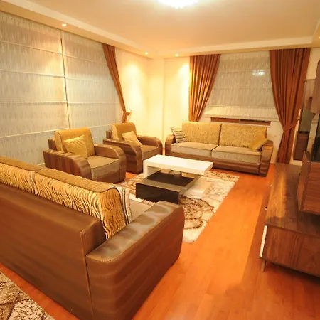 Villa Kirac 1 *